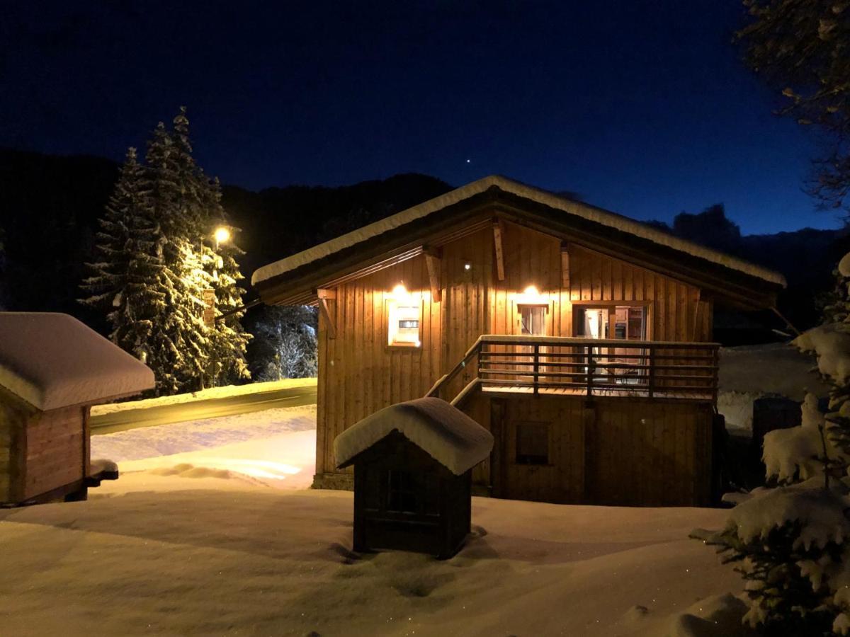 莱热Le Grenier A Luge公寓 外观 照片